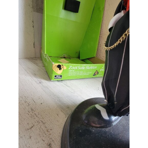 Zoot suite skeleton AS IS monster pimp vintage accessory Halloween prop - Picture 14 of 14